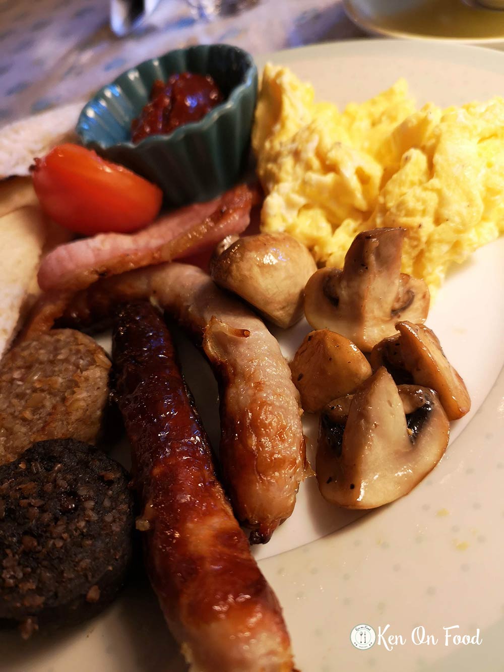 Full breakfast at Jen's, Kilkenny. Photo: Ken McGuire/kenonfood.com