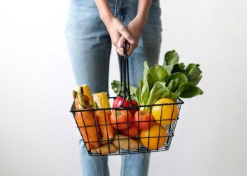A shopping basket full of vegetables. Photo: rawpixel/Unsplash