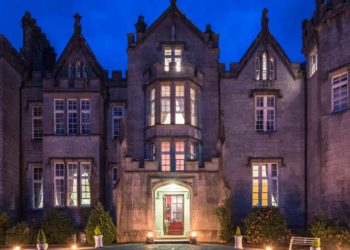 Kinnitty Castle Hotel, home of the Slí Dala restaurant. Photo: kinnittycastlehotel.com