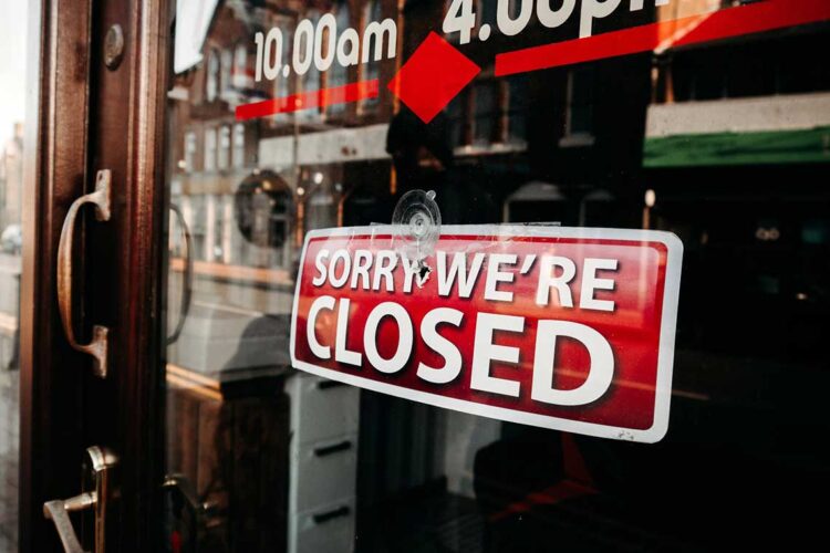 Sorry, we're closed. Photo: Lisa Fotios/Pexels