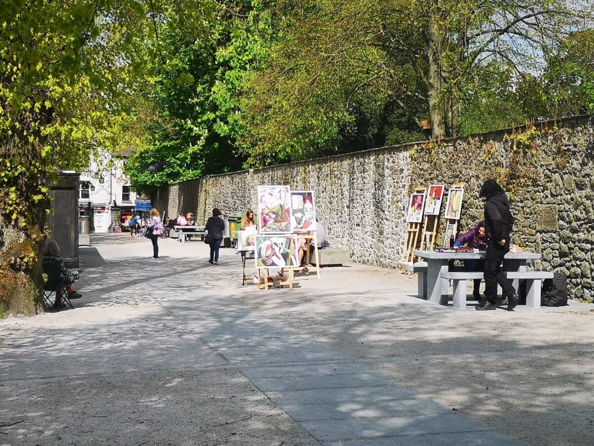 Art and tables on the Mayor's Walk, Kilkenny. Photo: kenonfood.com