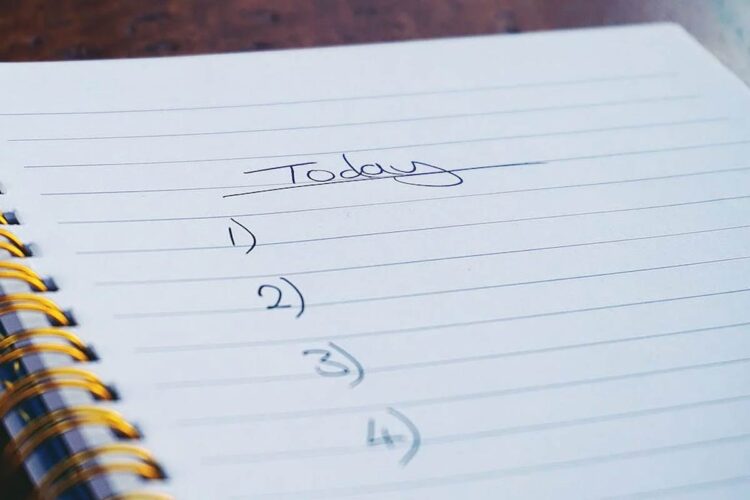 Notebook. Photo: Suzy Hazelwood / Pexels